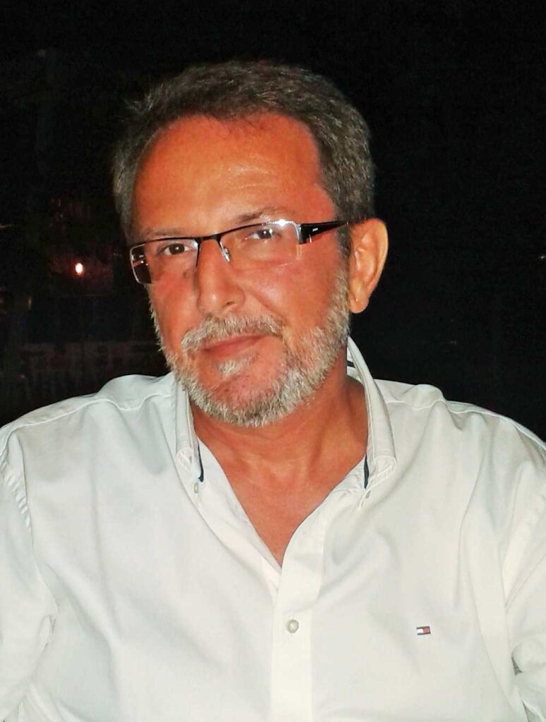 Γ. Νικολάου: «Κάποια μαγαζάκια θα έρθουν, πανεπιστήμια της πολυκατοικίας, του ενός ορόφου…» %CE%9D%CE%99%CE%9A%CE%9F%CE%9B%CE%91%CE%9F%CE%A5