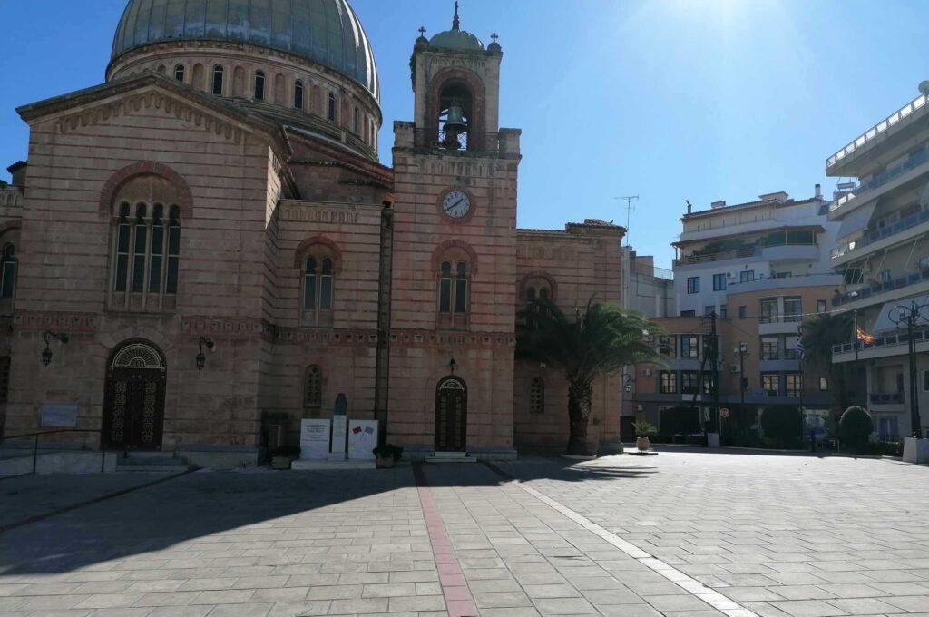 ΑΙΓΙΟ: Πρόβλημα με τα αδέσποτα... μόνιμους θαμώνες στην Μητροπόλεως – ΦΩΤΟ 423568587 753526333381211 6400950946819468861 n