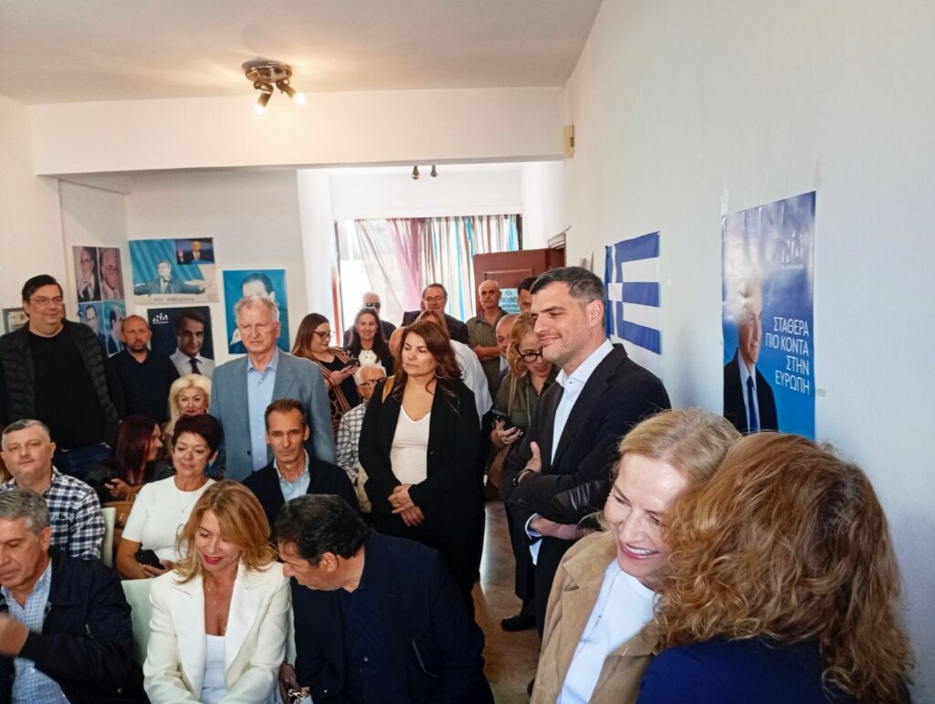Αίγιο: Κομματική σύσκεψη με...δώρο στην Τοπική της ΝΔ παρουσία Κ. Σκρέκα 2 Aχαϊα: Το δώρο του Σταθακάρου στον Κώστα Σκρέκα
